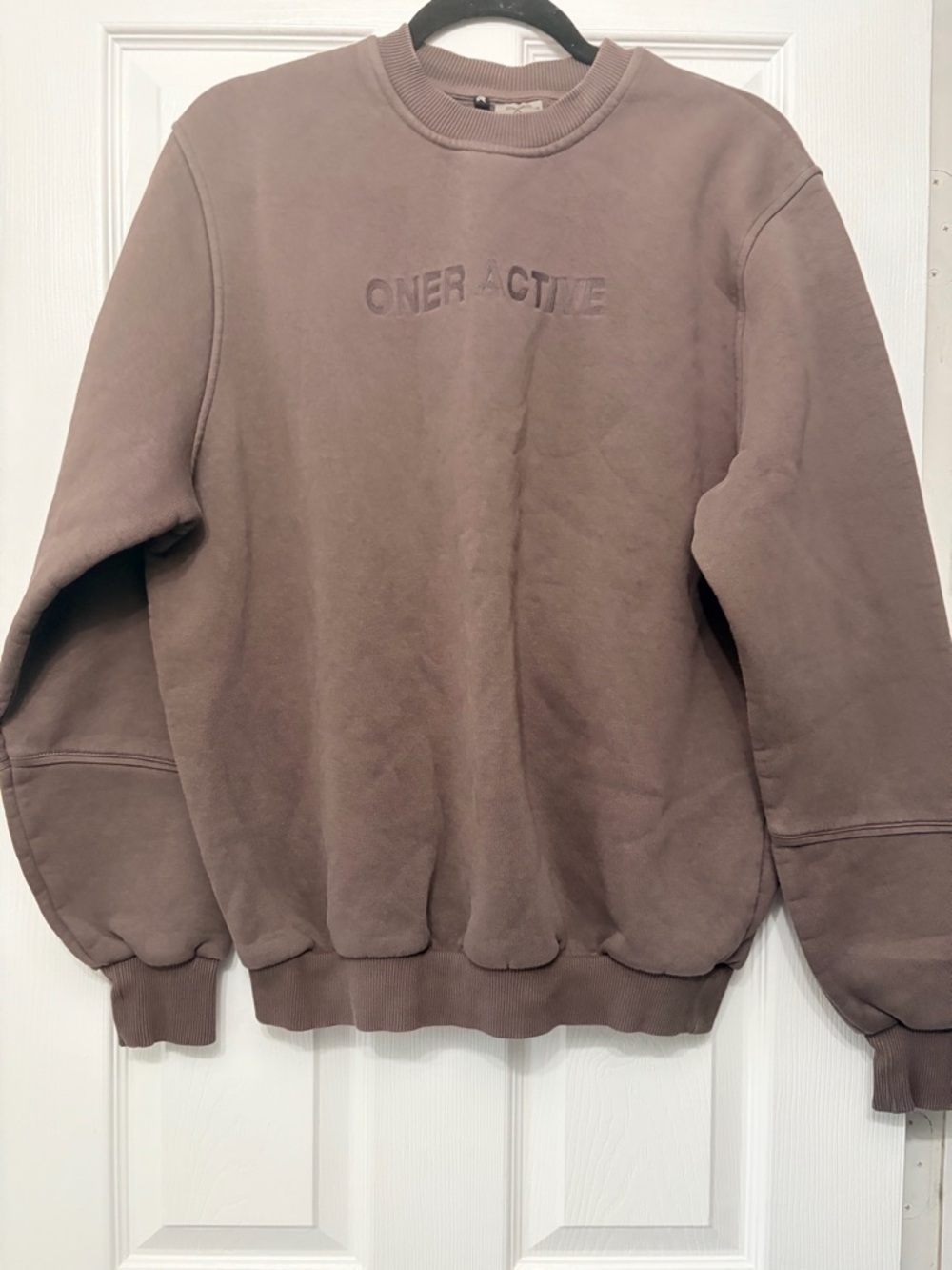 Oner Active Cream Crewneck Sweater size small